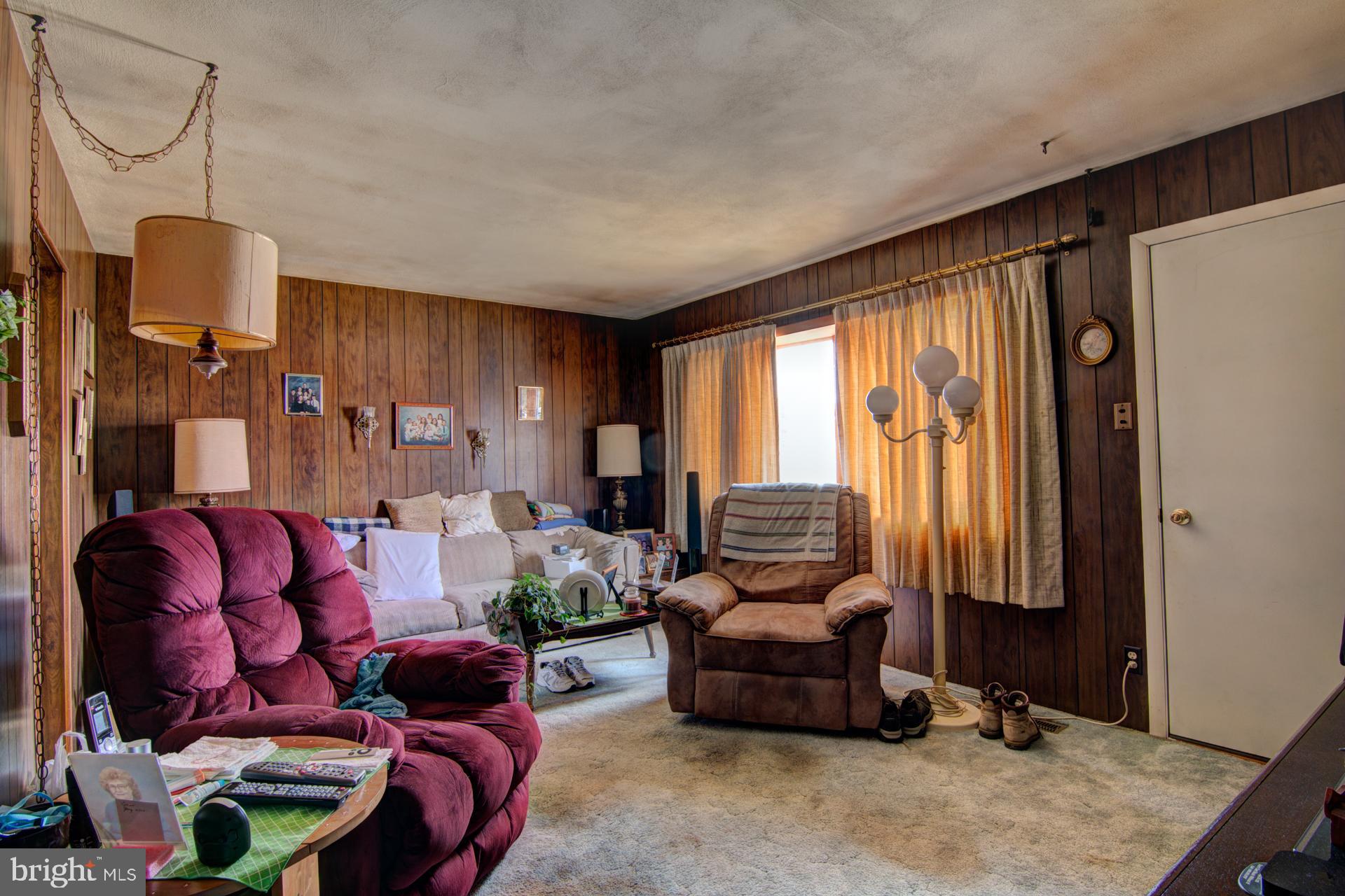 2440 Dunbar Road York, PA 17408 - Photo 6 of 12