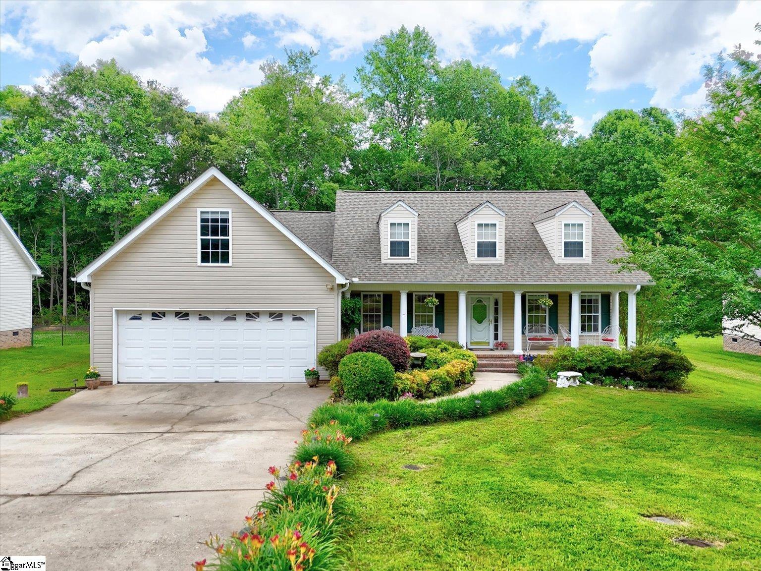 12 Marine Road Greenville, SC 29617 - Photo 1 of 44 Gallery Image 1