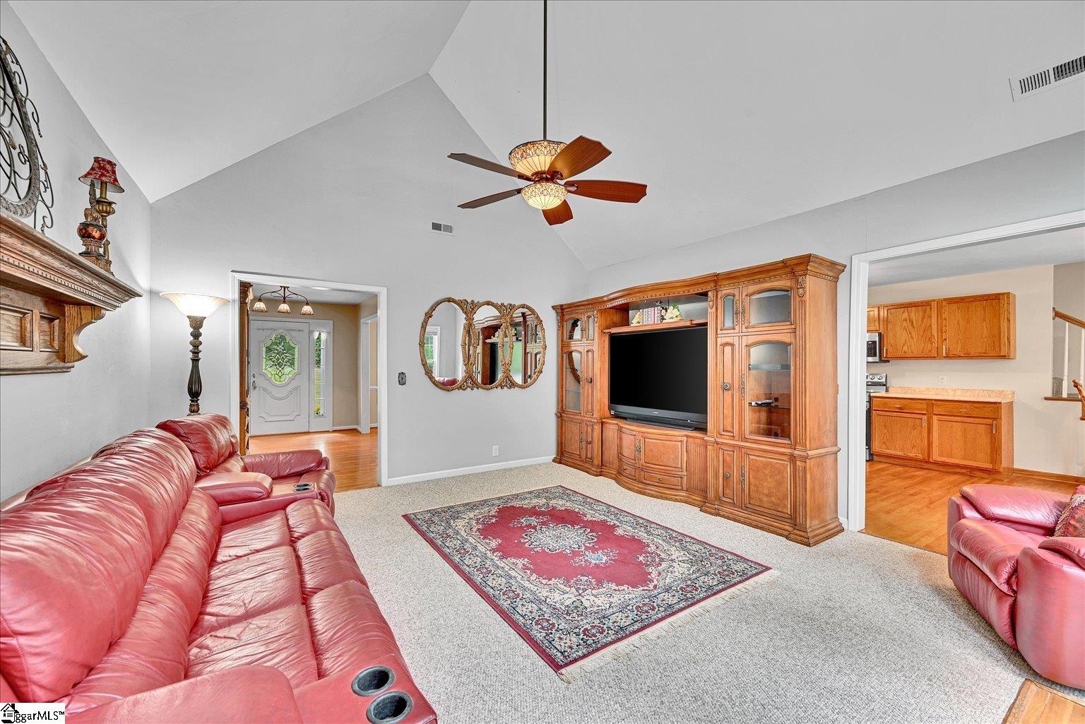 12 Marine Road Greenville, SC 29617 - Photo 11 of 44 Gallery Image 11