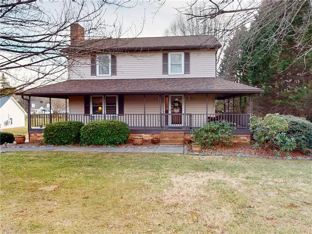 $299,000 | 1831 Chestnut Grove Road, King, NC 27021