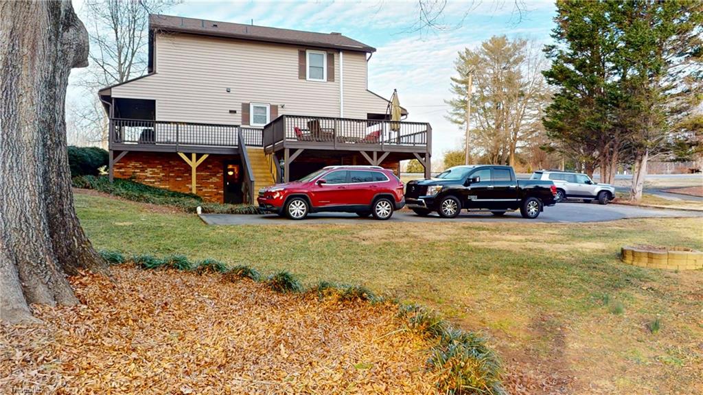 1831 Chestnut Grove Road King, NC 27021 - Photo 6 of 46