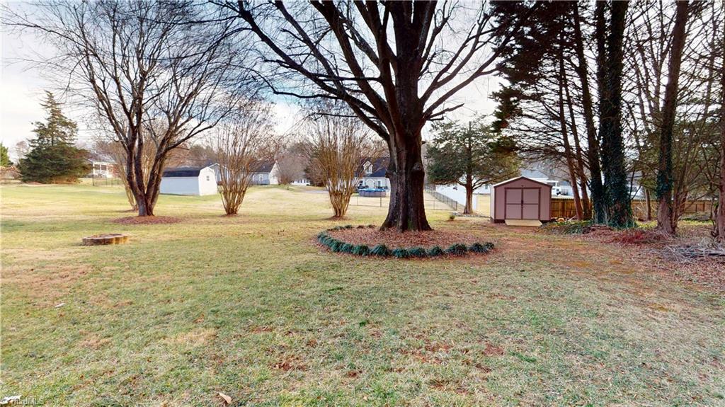 1831 Chestnut Grove Road King, NC 27021 - Photo 7 of 46