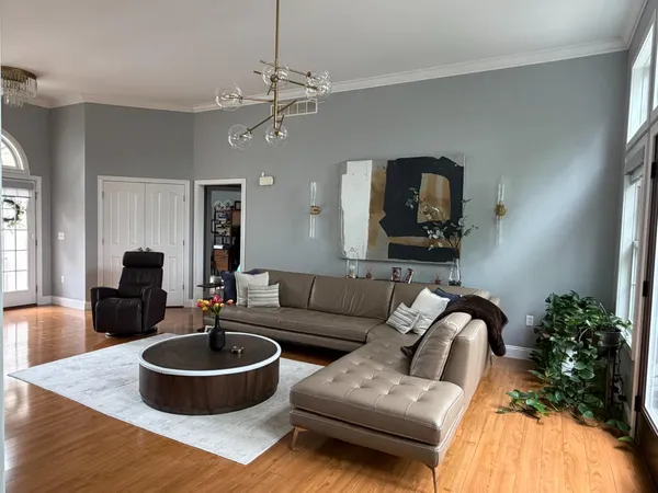 $479,900 | 355 Woodside Court, Batesville, IN 47006