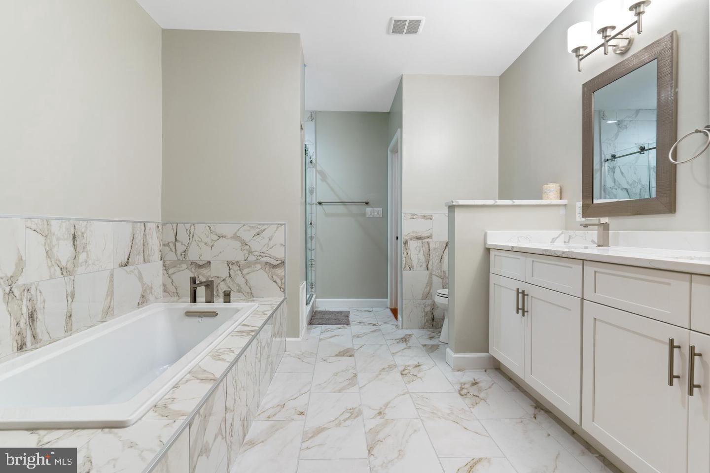 38 Rhode Island Avenue Northeast Washington, DC 20002 - Photo 13 of 42