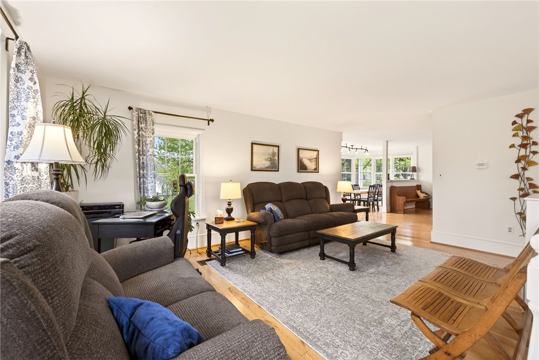 48 State Street Bloomfield, NY 14469 - Photo 5 of 46