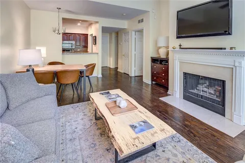 $215,900 | 2509 River Green Drive Northwest, Unit 2509, Atlanta, GA 30327