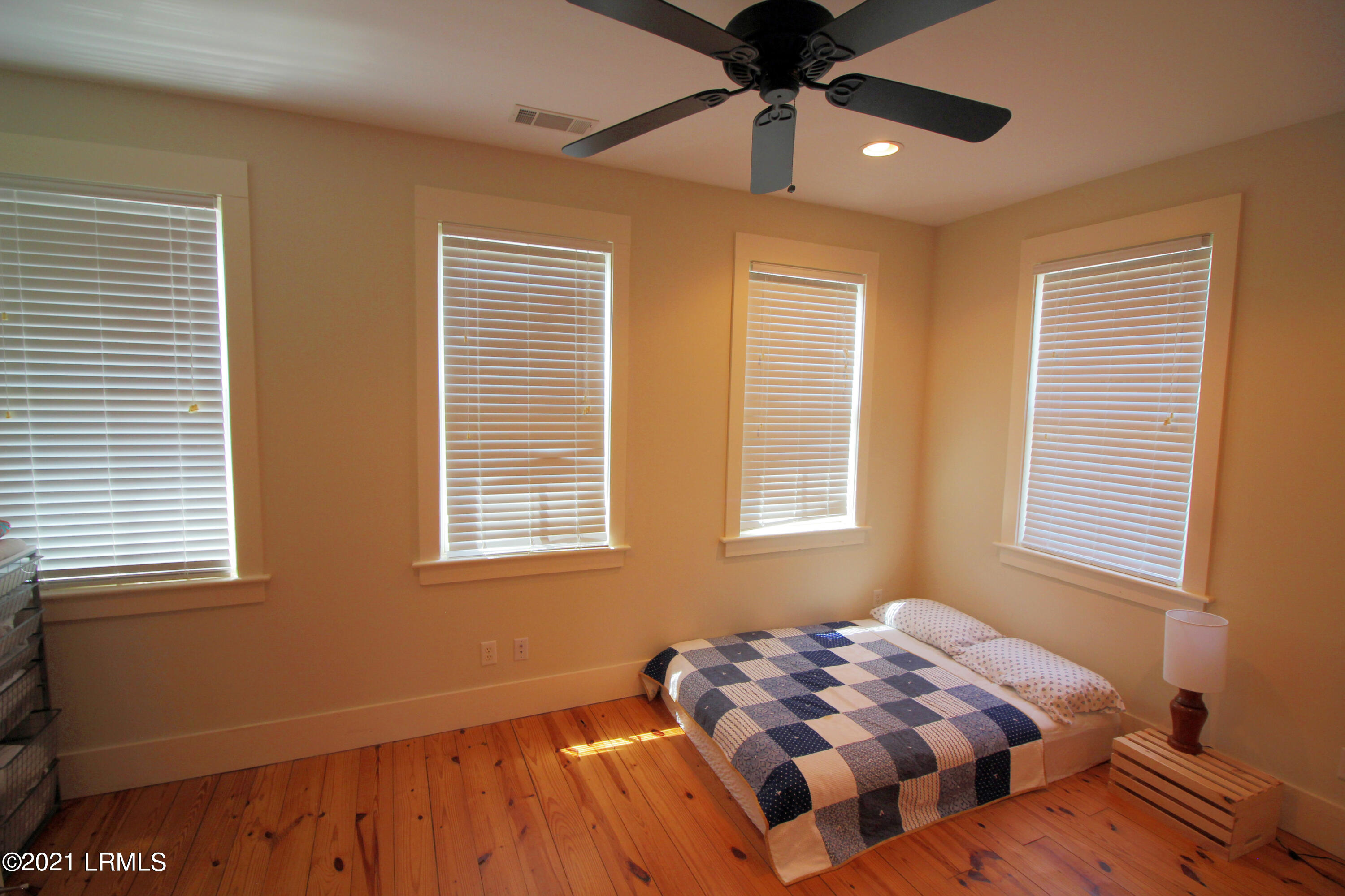 20 Market, Unit B Beaufort, SC 29906 - Photo 24 of 28 20bmarket_2173