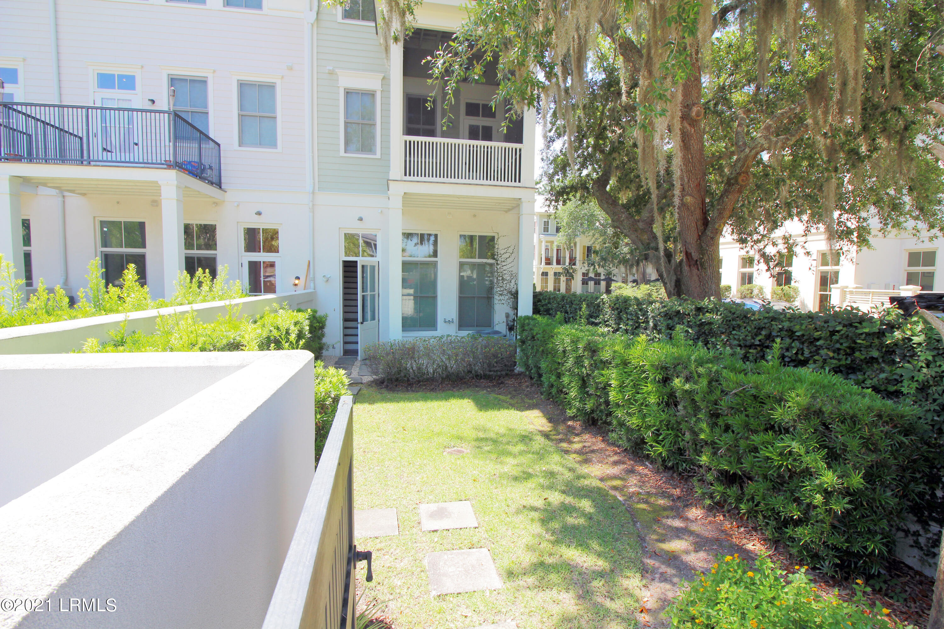 20 Market, Unit B Beaufort, SC 29906 - Photo 3 of 28 20bmarket_2151