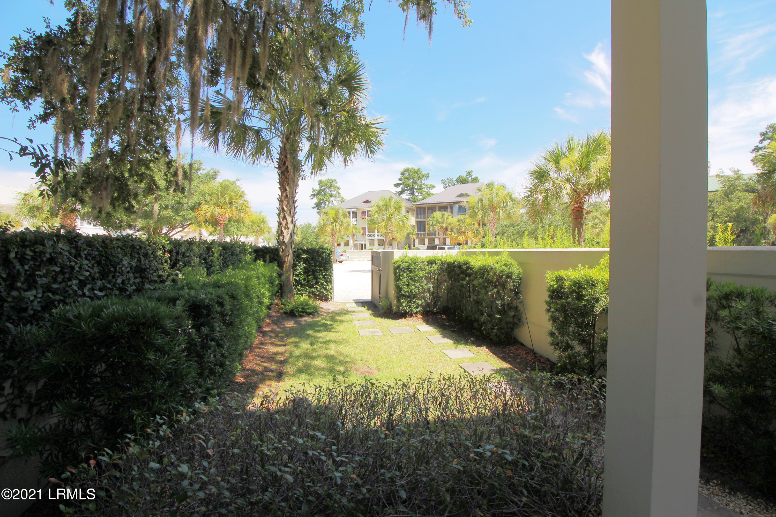 20 Market, Unit B Beaufort, SC 29906 - Photo 4 of 28 20bmarket_2152
