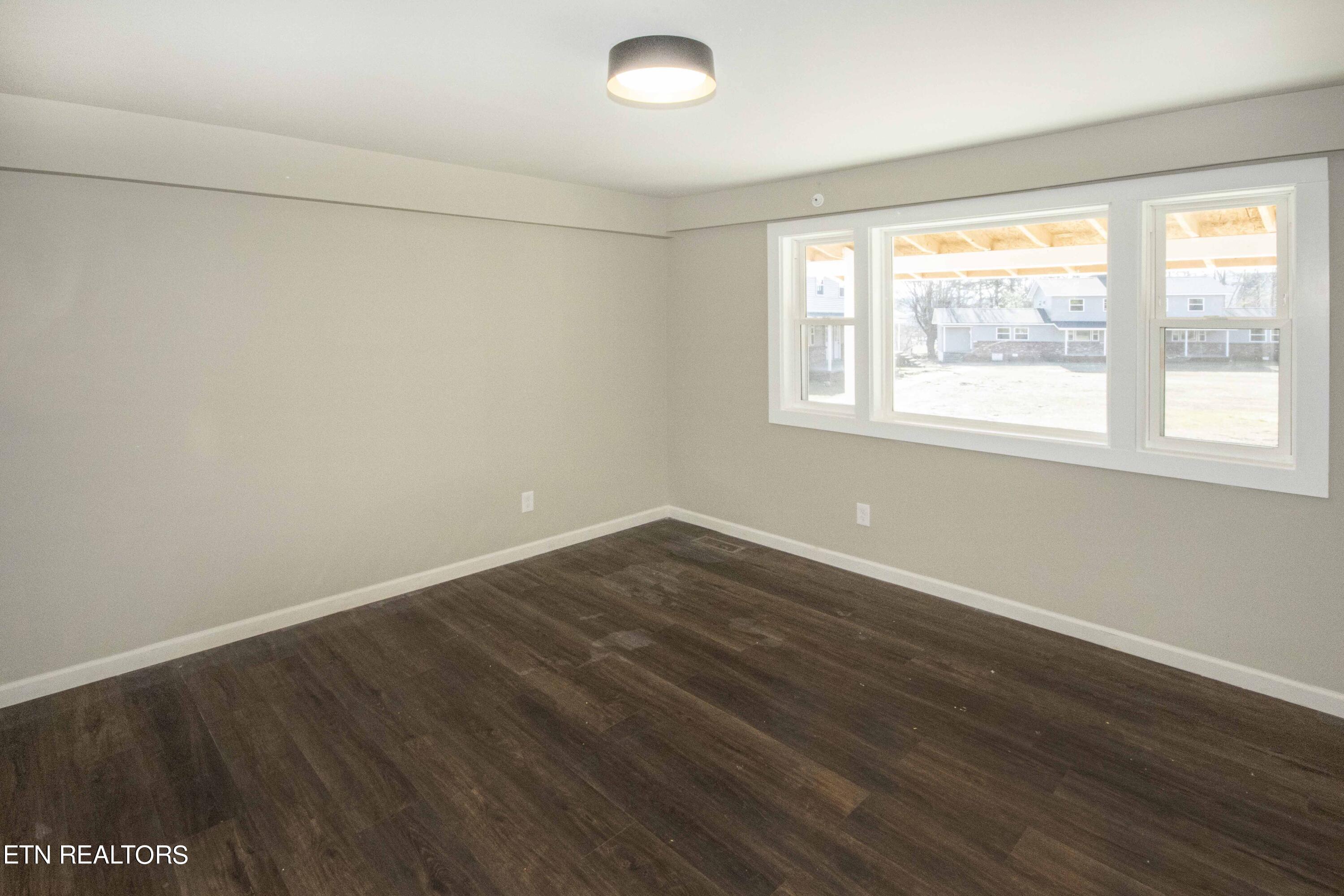 108 Viking Road Oak Ridge, TN 37830 - Photo 29 of 49 2 BED UNIT