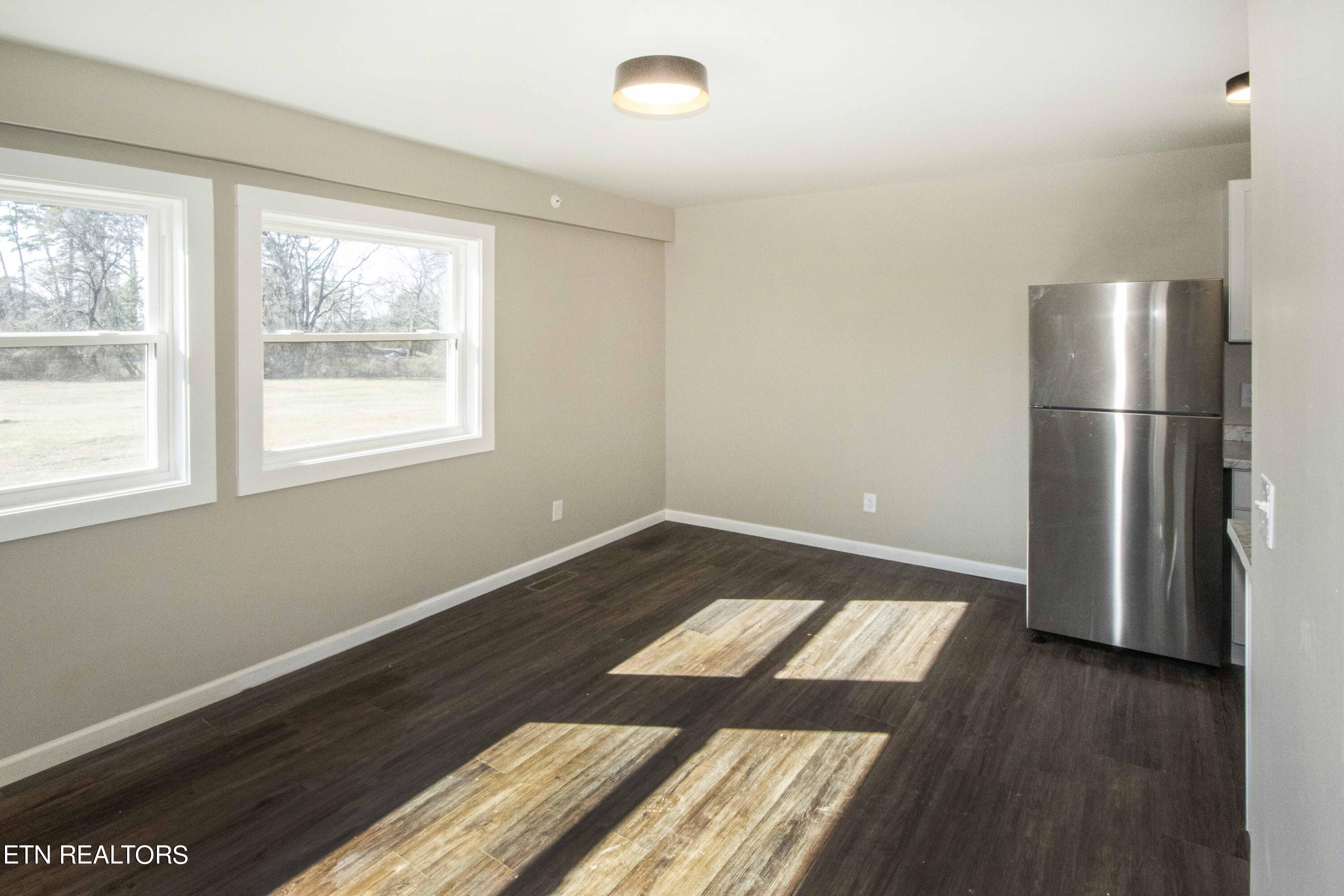108 Viking Road Oak Ridge, TN 37830 - Photo 10 of 49 1 BED UNIT