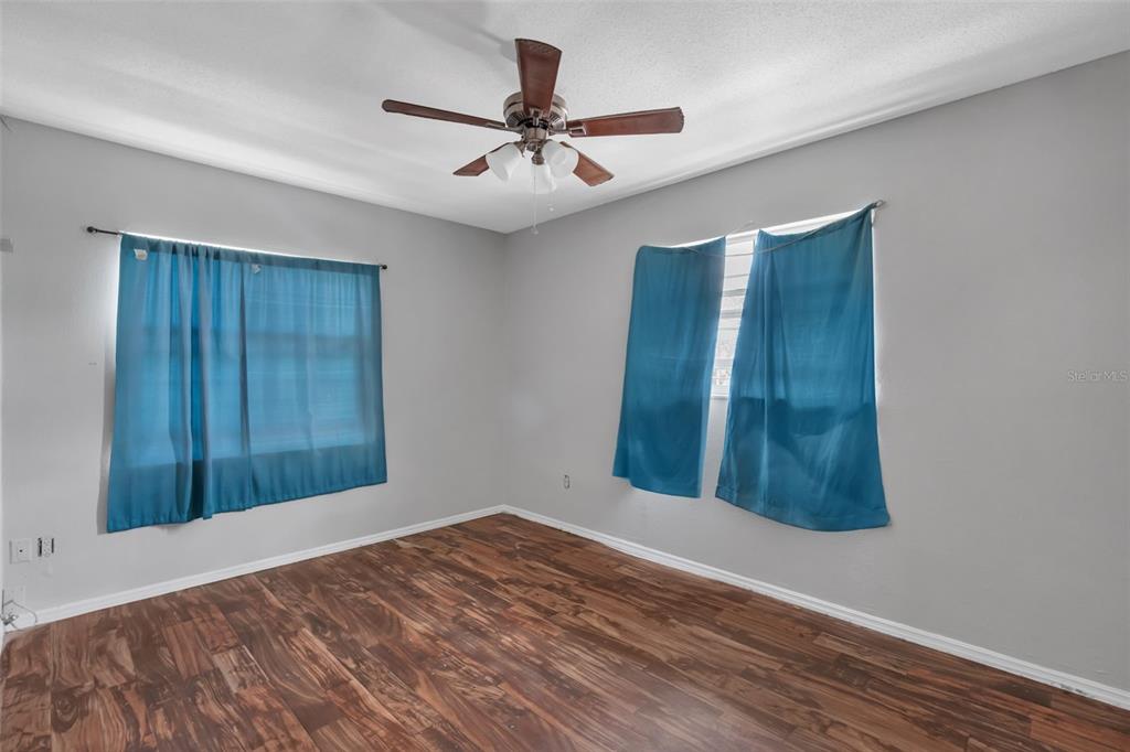 1224 Kirk Street Orlando, FL 32808 - Photo 11 of 19