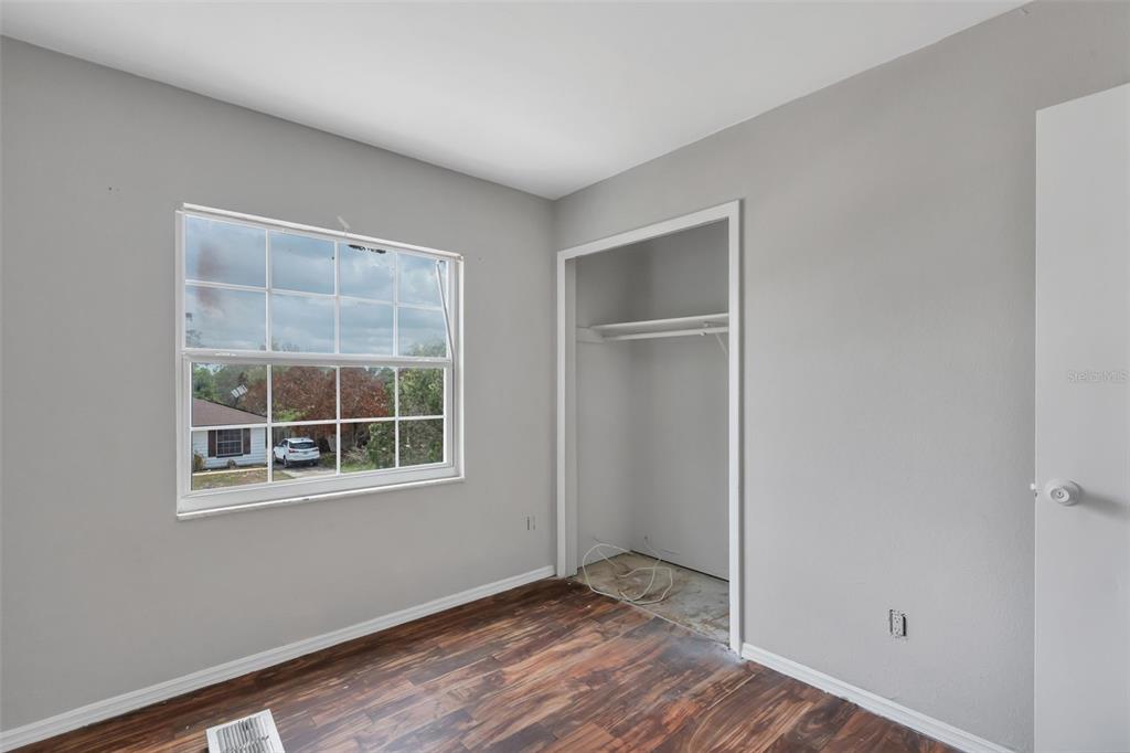 1224 Kirk Street Orlando, FL 32808 - Photo 10 of 19
