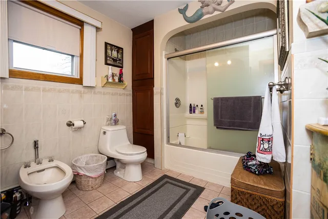 $979,000 | 546 Lonsdale Avenue, Central Falls, RI 02863