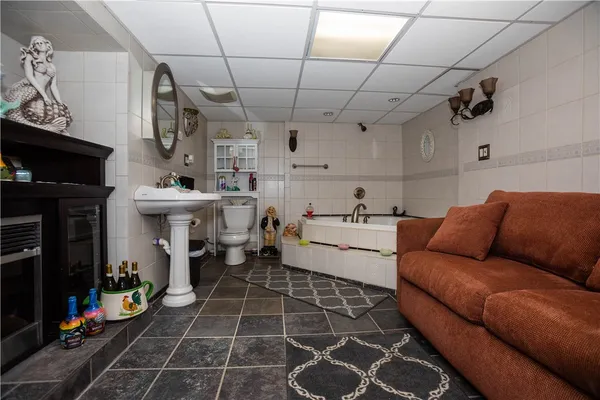 $979,000 | 546 Lonsdale Avenue, Central Falls, RI 02863