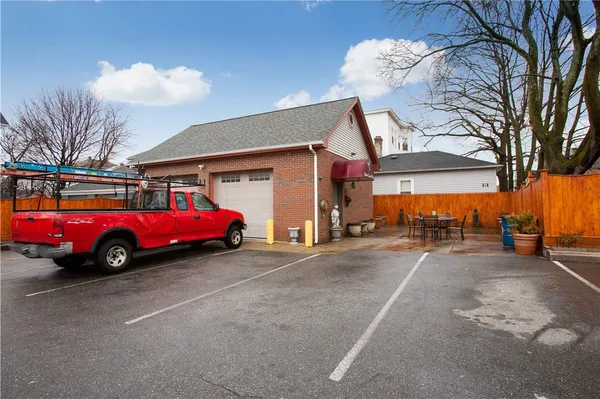 $979,000 | 546 Lonsdale Avenue, Central Falls, RI 02863