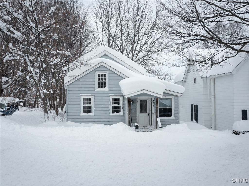 9 Varick Street Oswego, NY 13126 - Photo 1 of 1