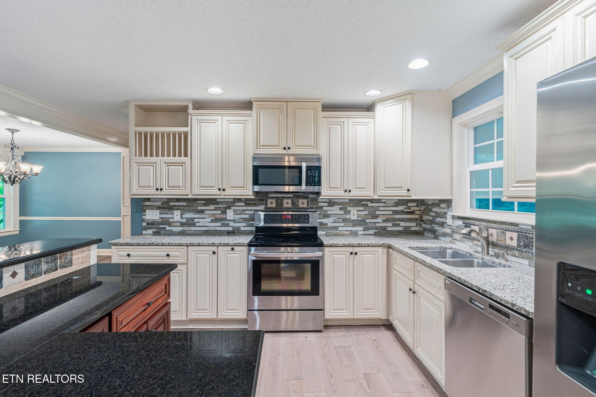 1601 Garland Road Knoxville, TN 37922 - Photo 13 of 35 13-web-or-mls-1601 Garland Road-6