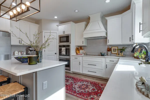 $549,975 | 98 Fairview Trail, Byhalia, MS 38611