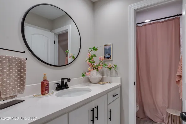 $549,975 | 98 Fairview Trail, Byhalia, MS 38611