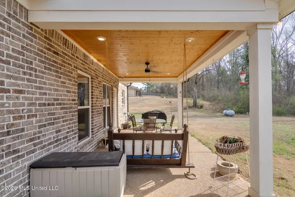 $549,975 | 98 Fairview Trail, Byhalia, MS 38611