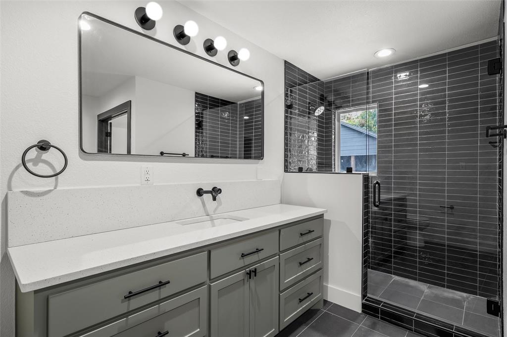 4916 Ridgeview Drive Waco, TX 76710 - Photo 19 of 38