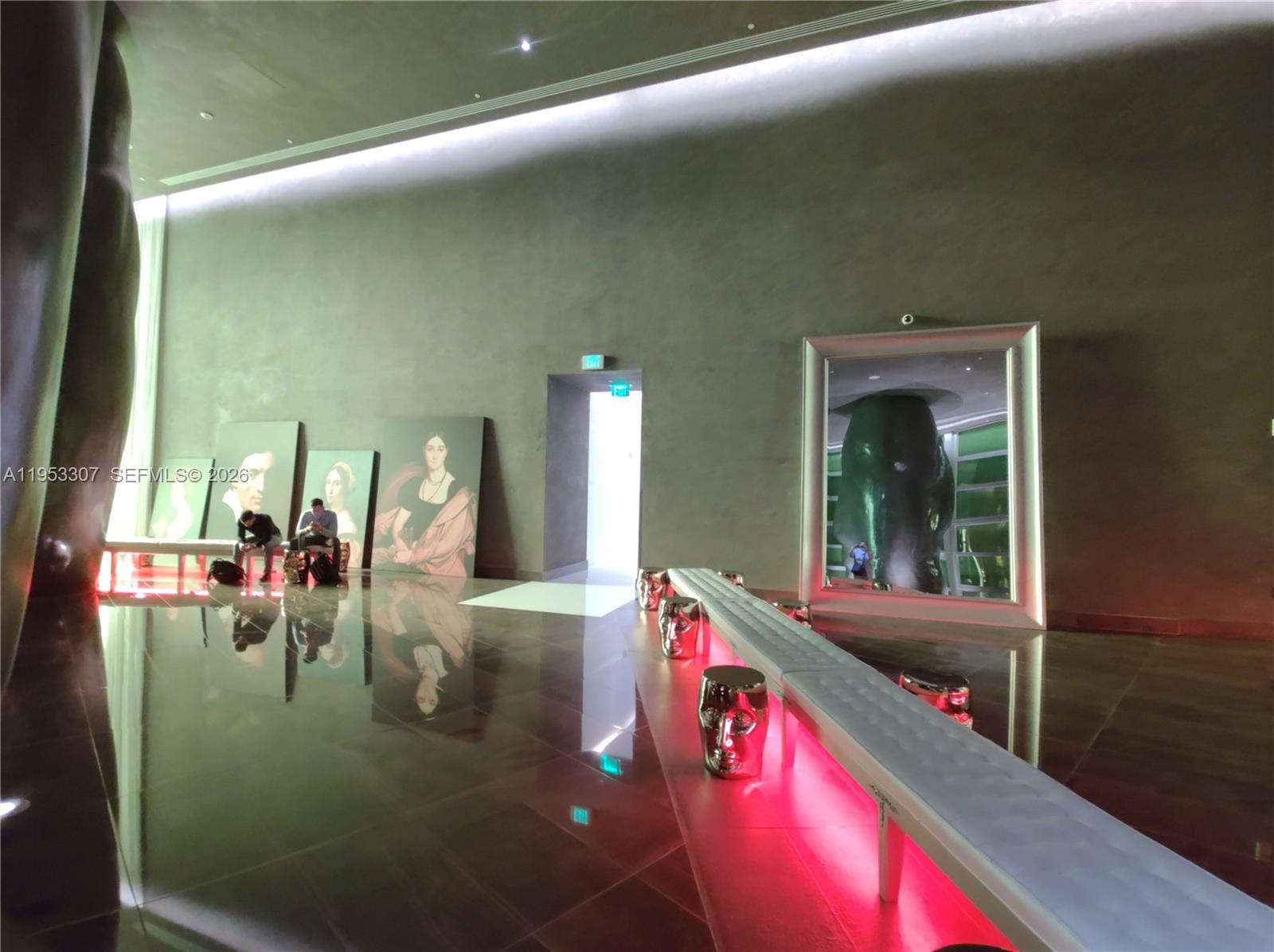 465 Brickell Avenue, Unit 4402 Miami, FL 33131 - Photo 31 of 33