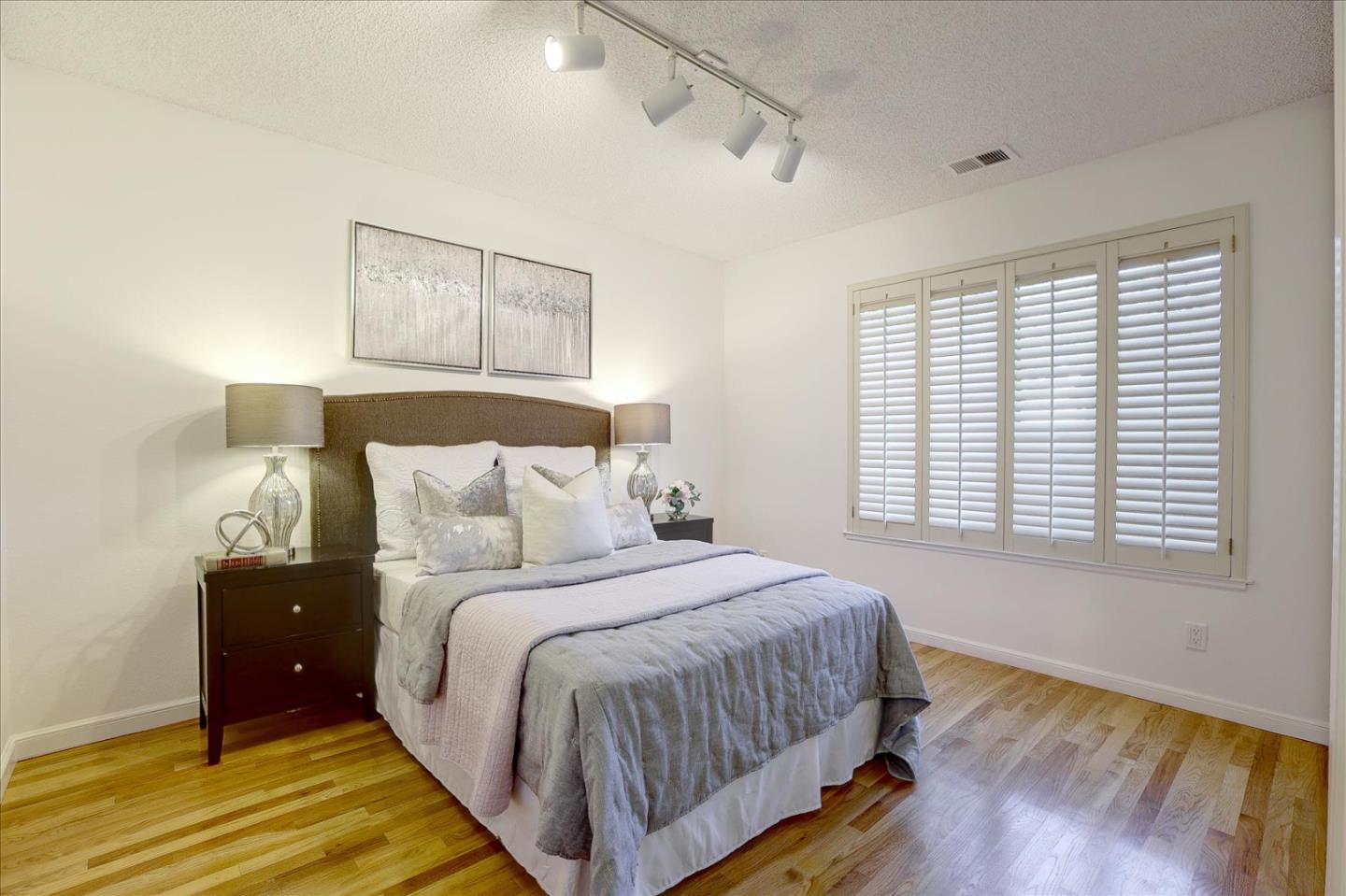 430 Hogarth Terrace Sunnyvale, CA 94087 - Photo 13 of 25