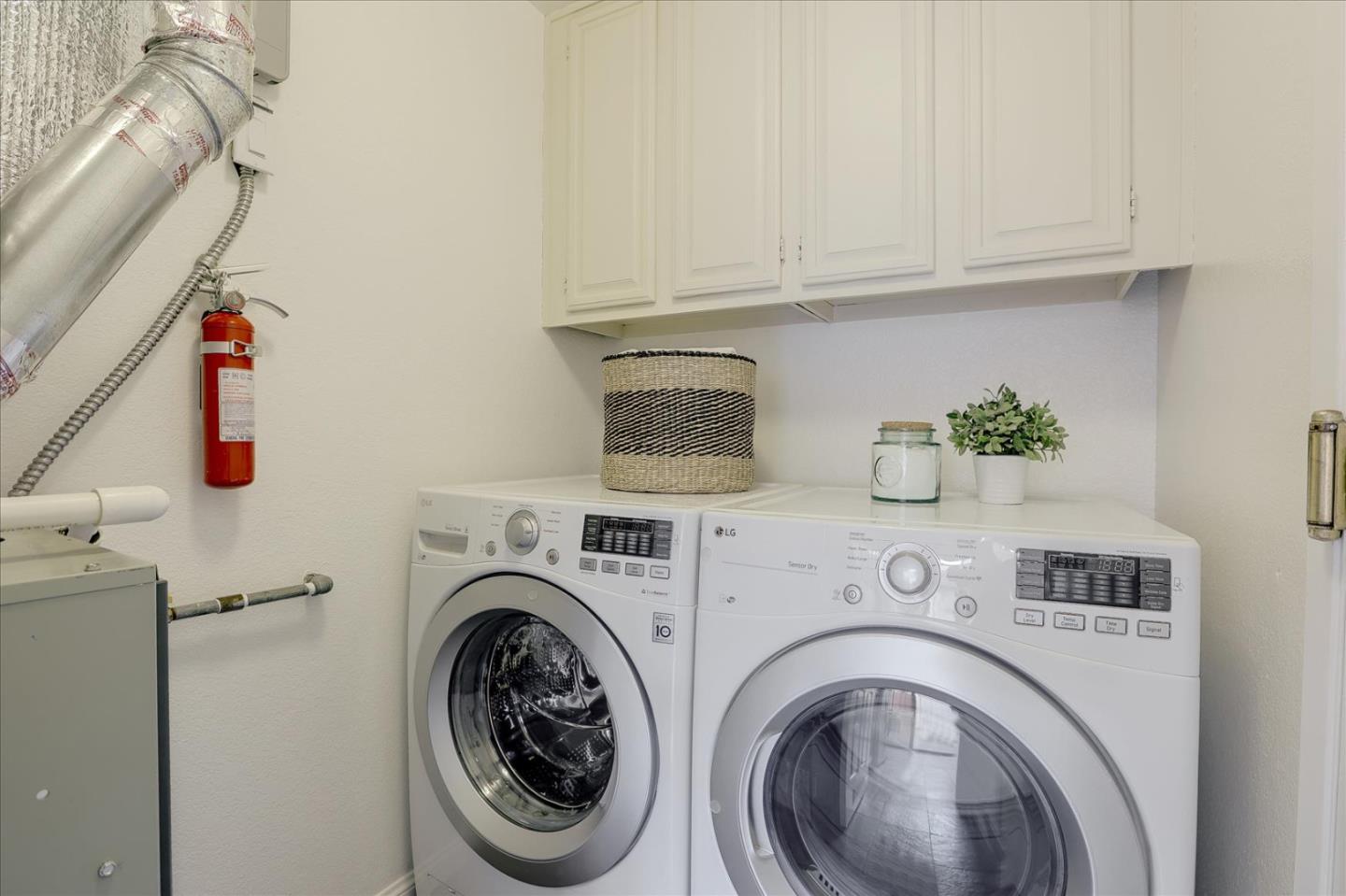 430 Hogarth Terrace Sunnyvale, CA 94087 - Photo 20 of 25