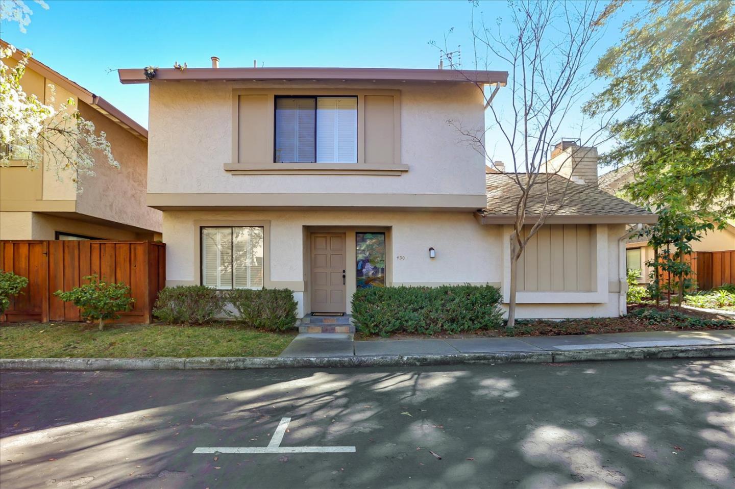 430 Hogarth Terrace Sunnyvale, CA 94087 - Photo 2 of 25