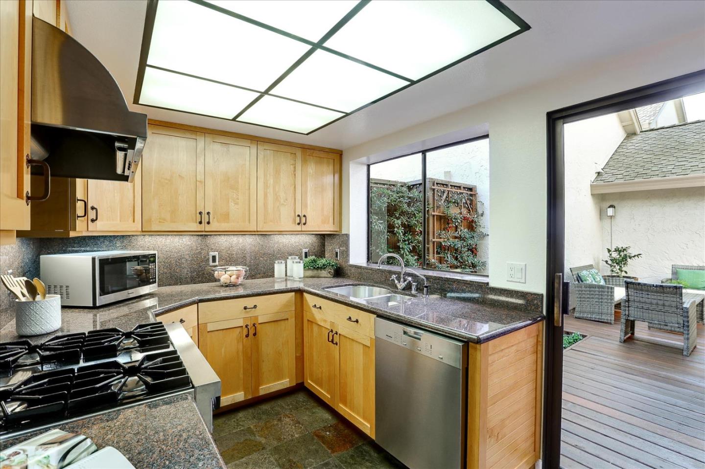 430 Hogarth Terrace Sunnyvale, CA 94087 - Photo 8 of 25