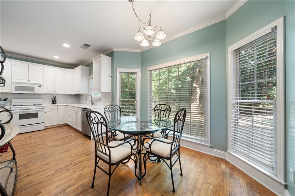 2499 Emerald Ridge Court Northeast Atlanta, GA 30345 - Photo 13 of 42