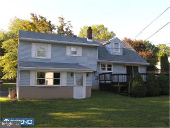 1011 Fitch Road Southampton, PA 18966 - Photo 12 of 12 Exterior Back