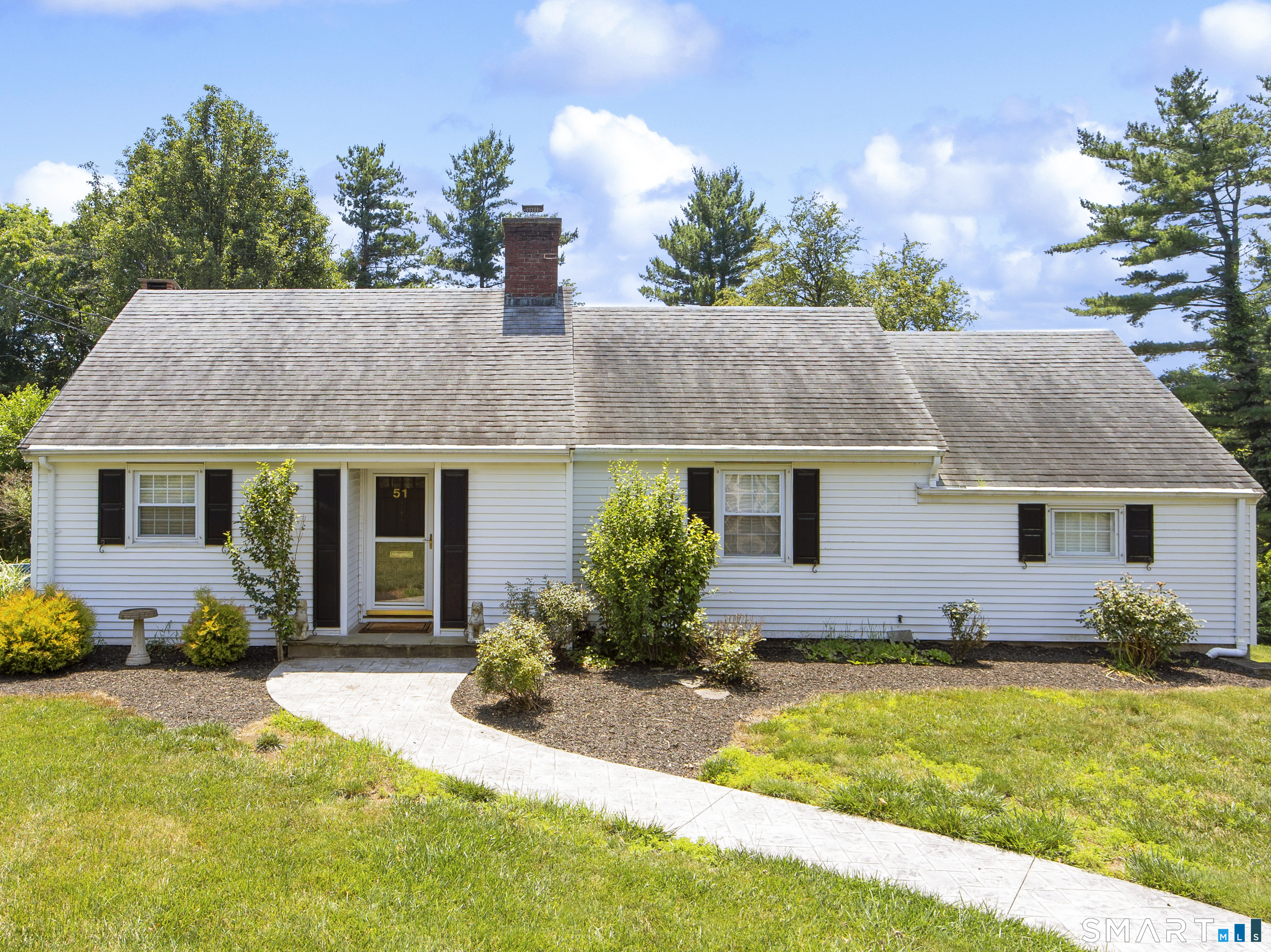 51 Round Hill Road Berlin, CT 06037 - Photo 1 of 19 Gallery Image 1