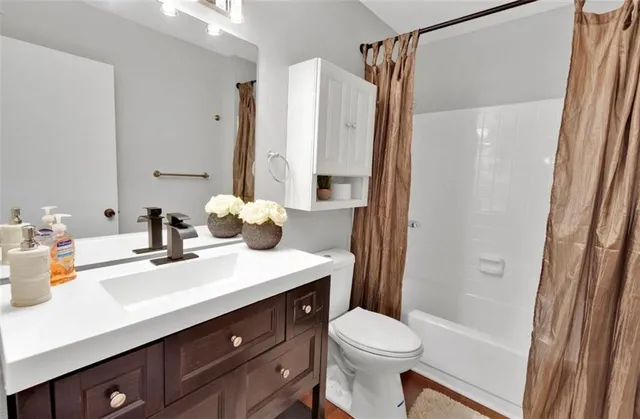 $2,500 | 2411 Huntingdon, Unit 2411, Atlanta, GA 30350