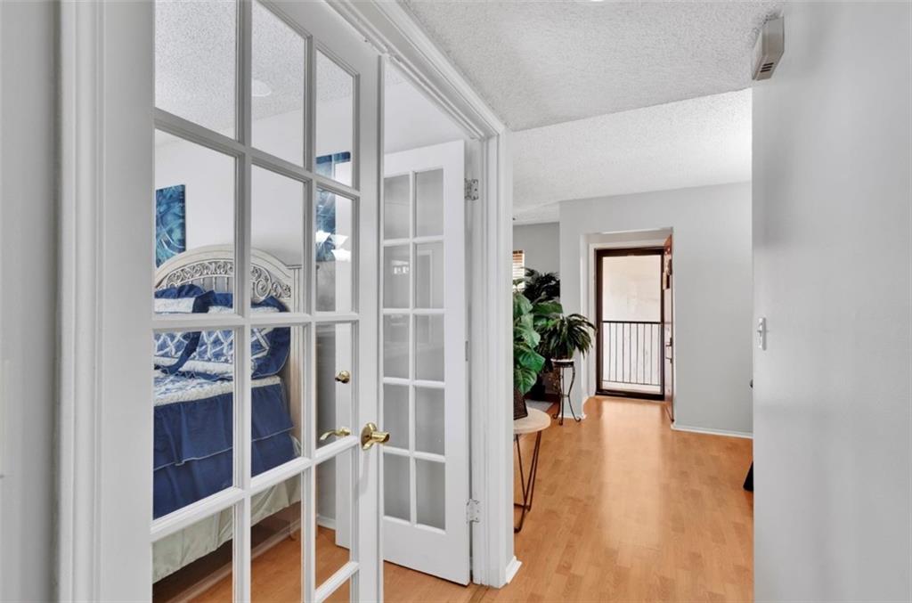 2411 Huntingdon, Unit 2411 Atlanta, GA 30350 - Photo 31 of 45 a view of livingroom with furniture