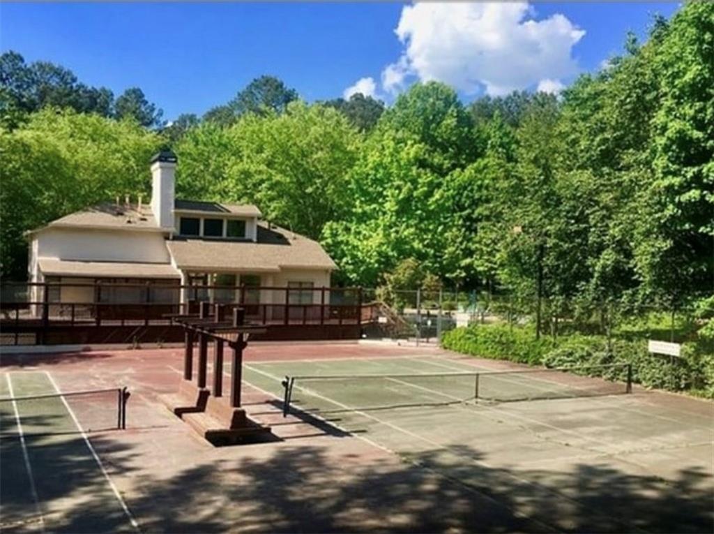 2411 Huntingdon, Unit 2411 Atlanta, GA 30350 - Photo 44 of 45 a view of a basketball court