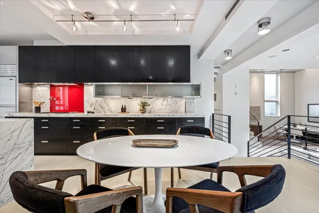 $3,800,000 | 2209 North Seminary Avenue, Chicago, IL 60614