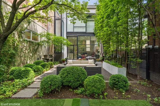 $3,800,000 | 2209 North Seminary Avenue, Chicago, IL 60614