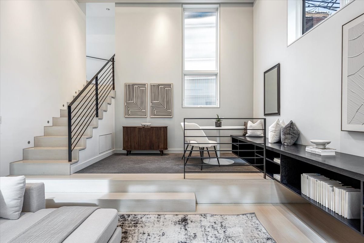 2209 North Seminary Avenue Chicago, IL 60614 - Photo 25 of 44