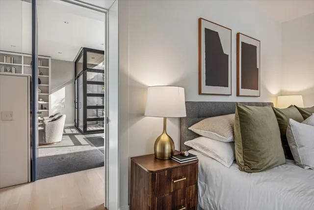 $3,800,000 | 2209 North Seminary Avenue, Chicago, IL 60614