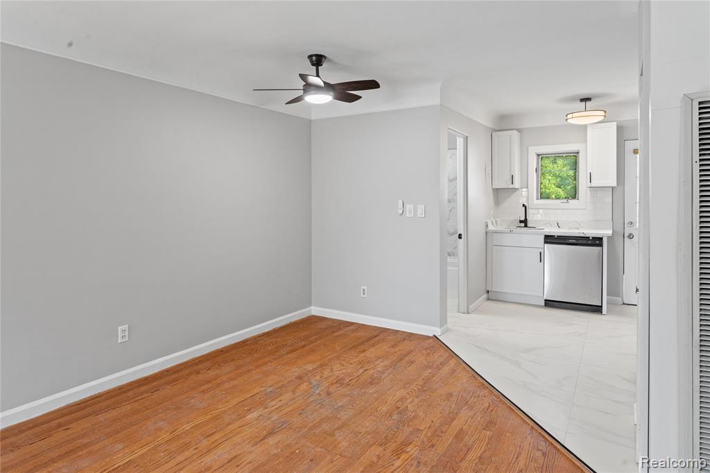 505 South Main Street Clawson, MI 48017 - Photo 22 of 24