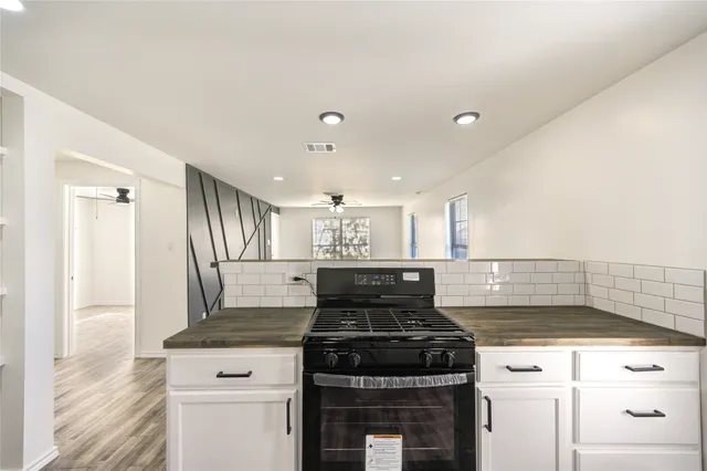 $175,000 | 7811 St Louis Street, Houston, TX 77028