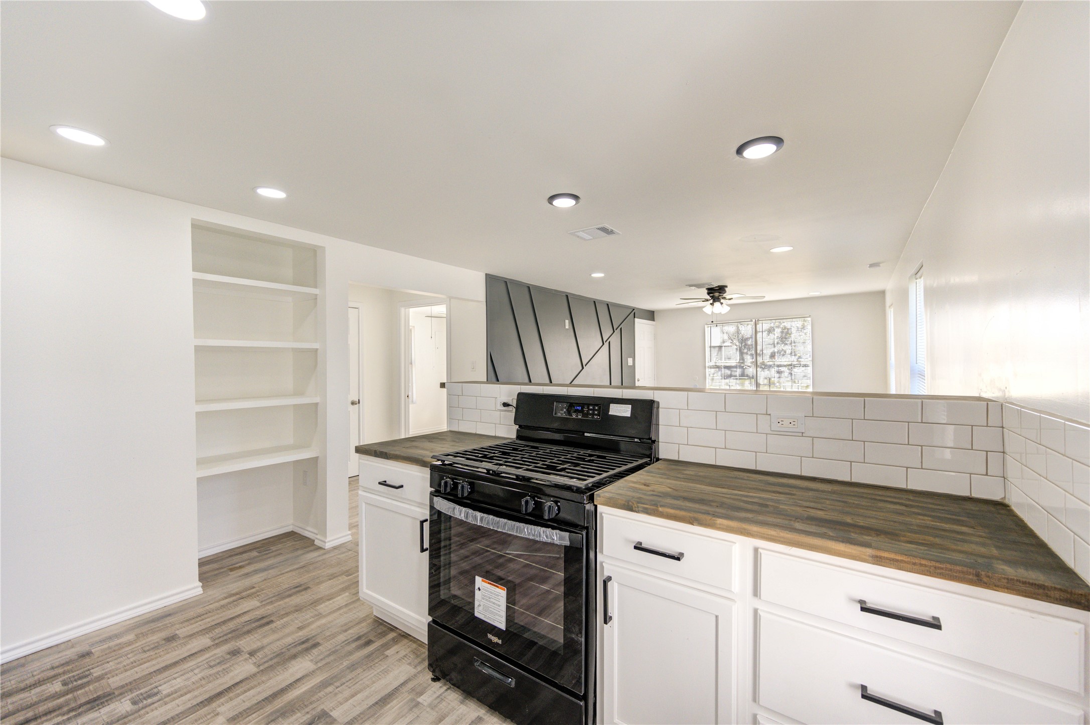 7811 St Louis Street Houston, TX 77028 - Photo 21 of 41