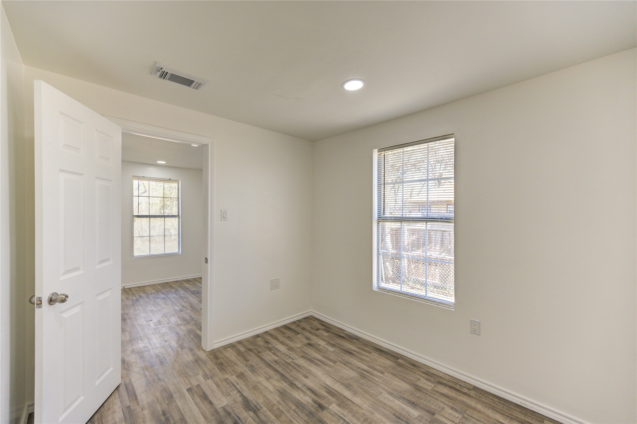 7811 St Louis Street Houston, TX 77028 - Photo 33 of 41