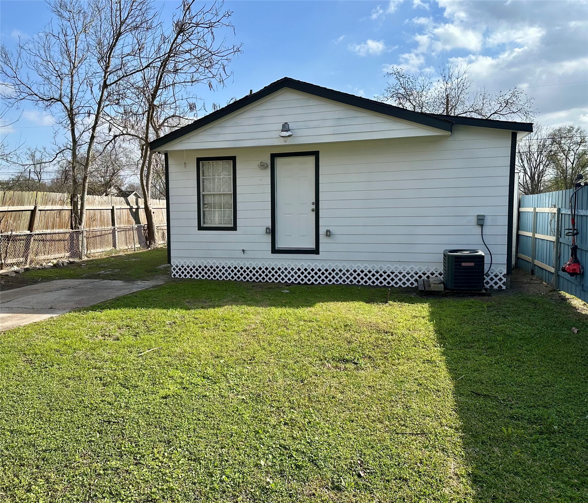 7811 St Louis Street Houston, TX 77028 - Photo 41 of 41