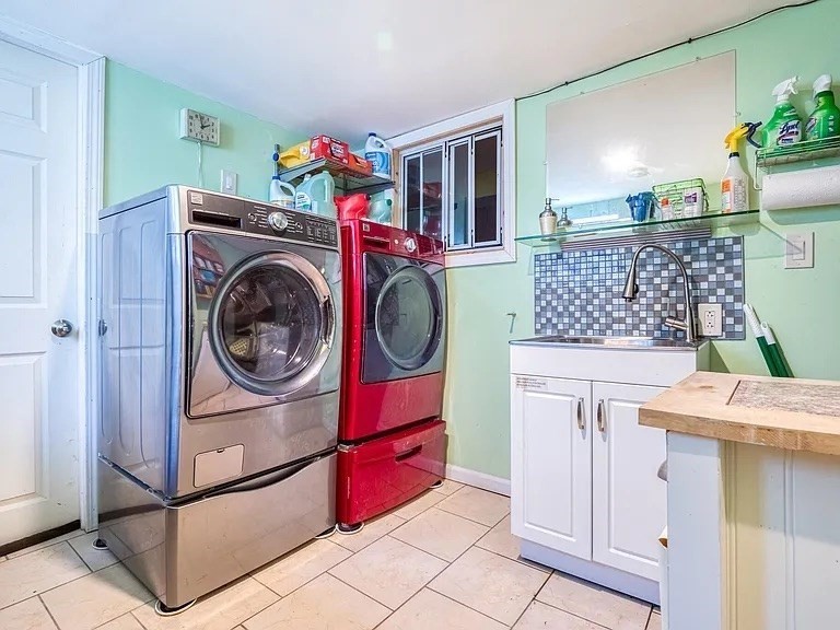 336 Riverside Avenue, Unit 1 Medford, MA 02155 - Photo 13 of 16