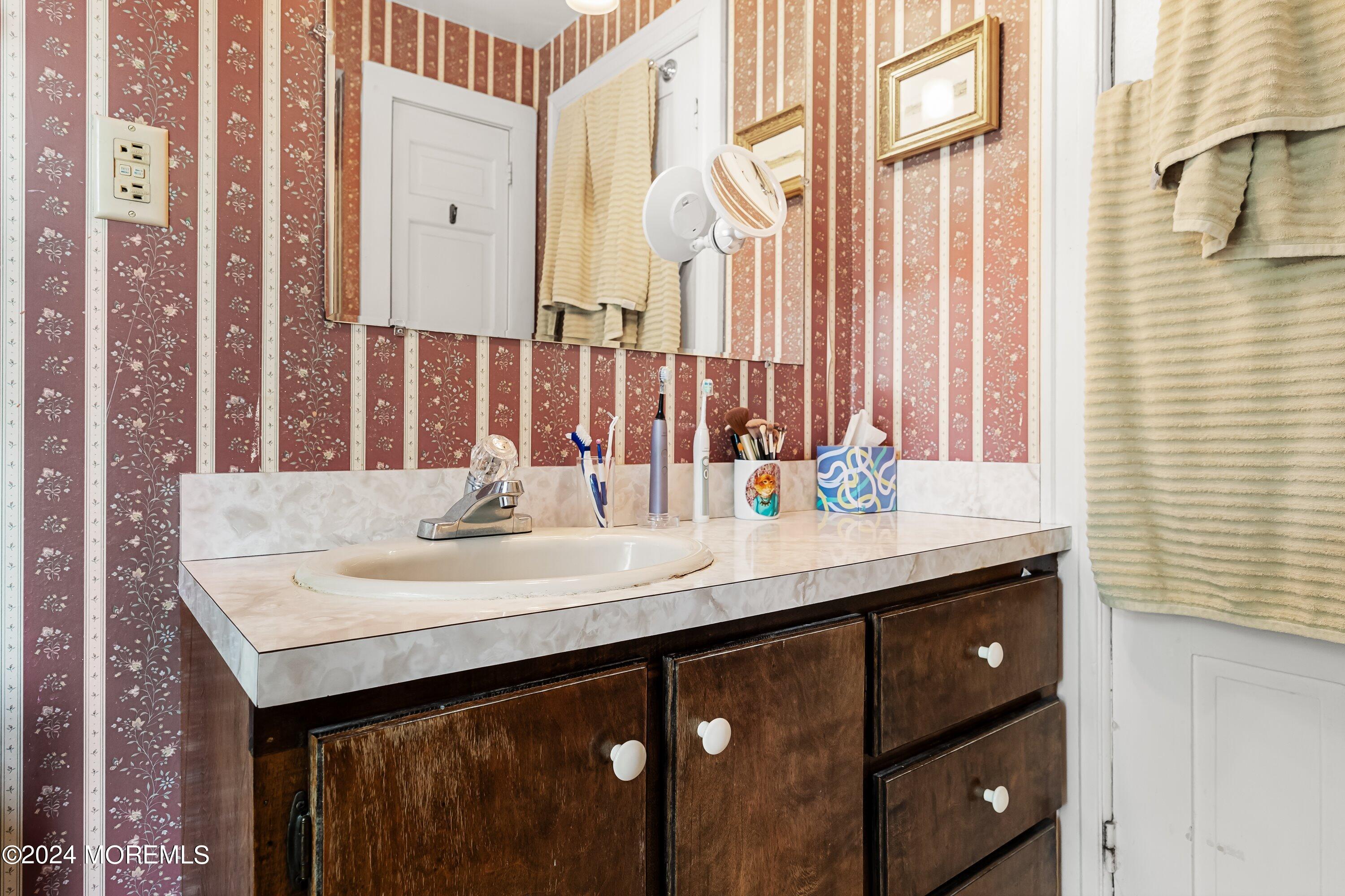 151 Burlington Path Road Cream Ridge, NJ 08514 - Photo 30 of 58 32-032 Full-32 - Copy - Copy