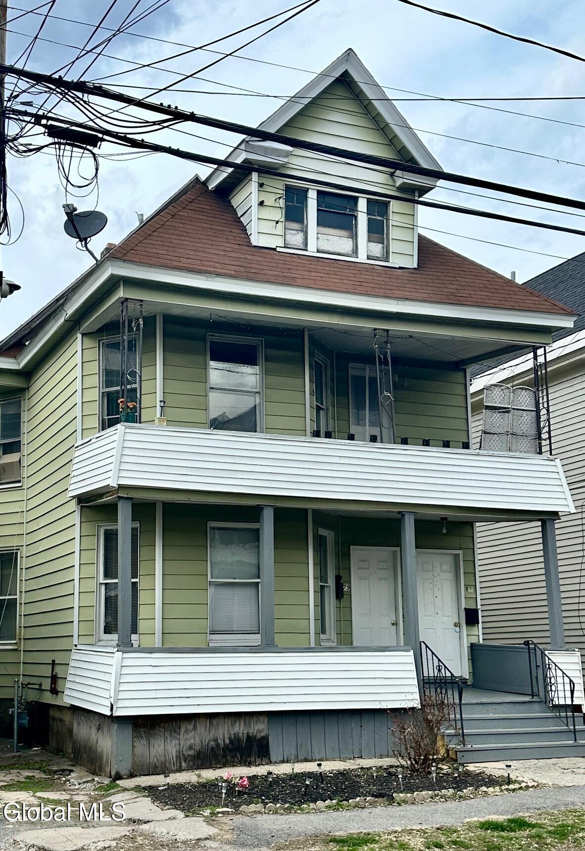 79 Robinson Street Schenectady, NY 12304 - Photo 4 of 8 4R