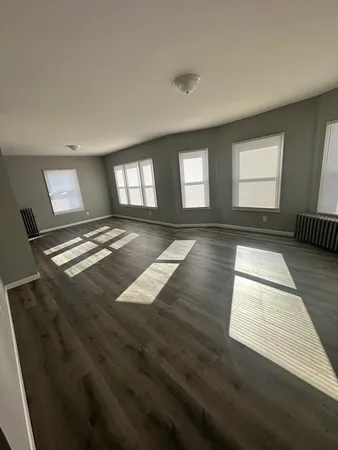 $2,000 | 371 Dickinson Street, Unit 2, Springfield, MA 01108